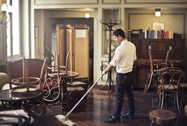professional housekeeping services